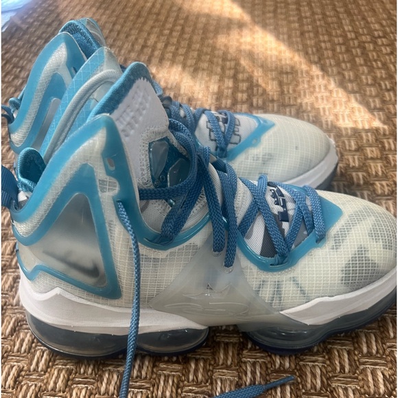 Nike Space Jam x LeBron DC9338-100 size 7.5 - Picture 1 of 9